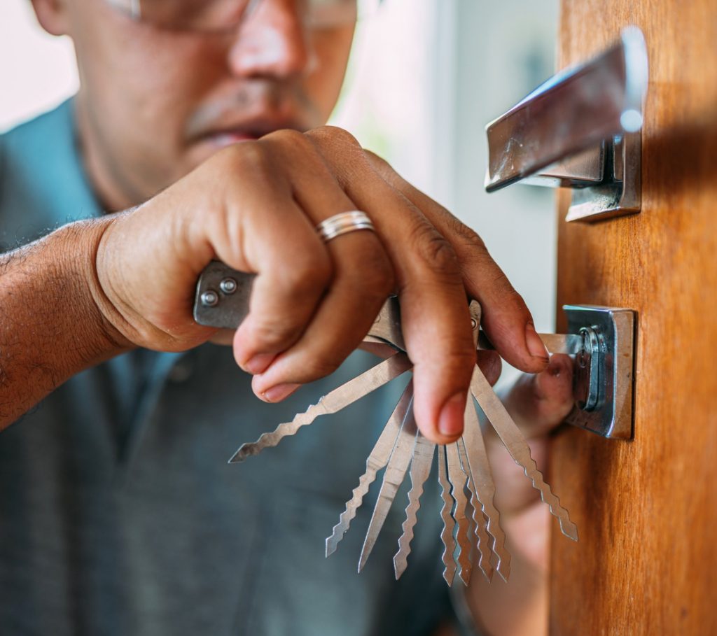 serrurier-pour-securiser-une-entreprise